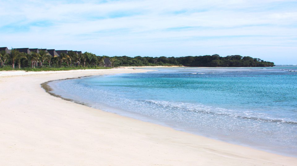 INTC20A_Beach