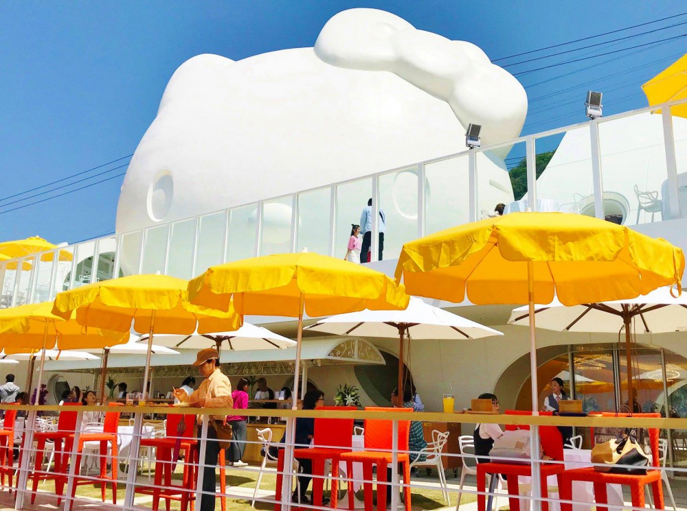 日本關西HELLO KITTY SMILE餐廳開幕!萌爆14米Kitty頭+3D投影劇院+無敵海景! 7 HELLO KITTY SMILE
