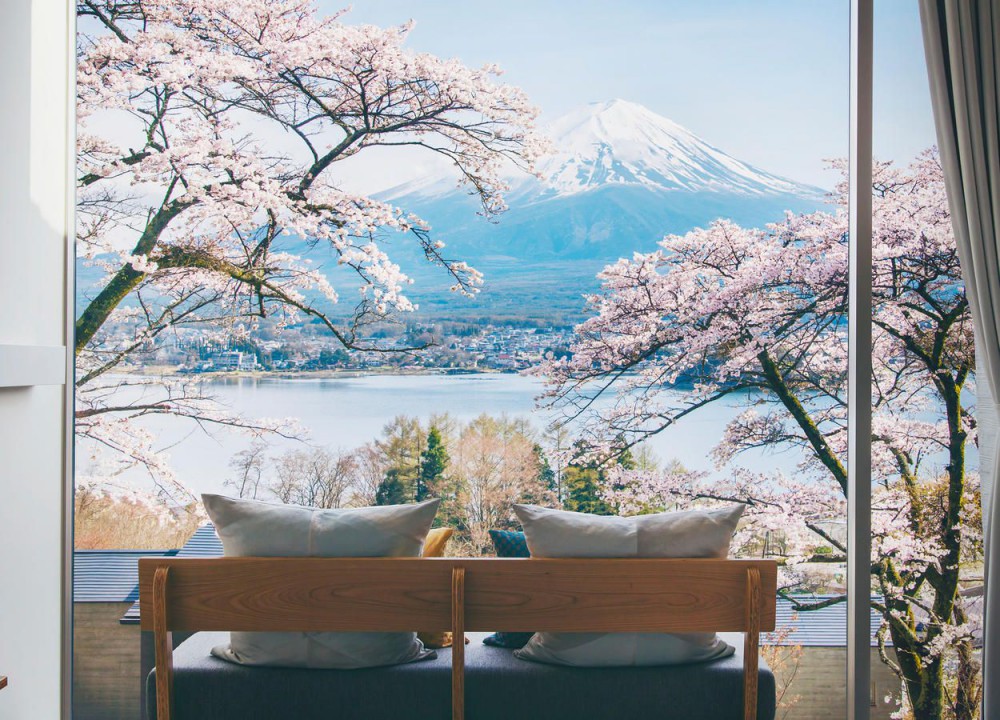Photo from hoshinoya.com
