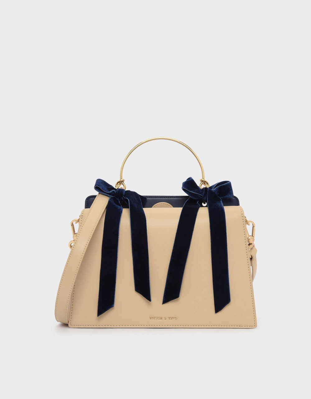 CHARLES & KEITH