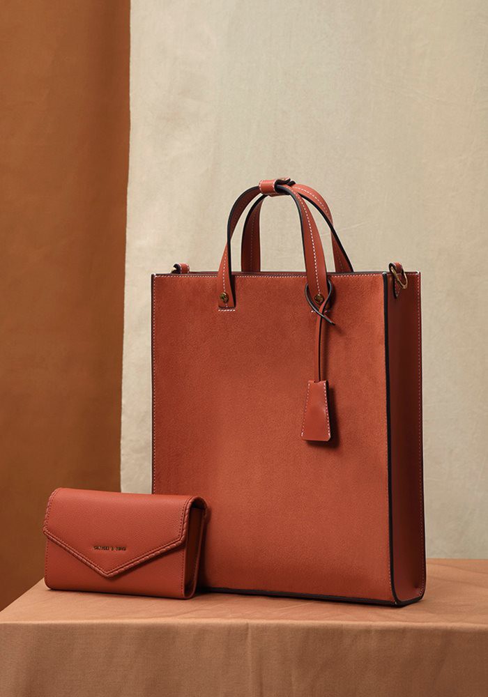 CHARLES & KEITH
