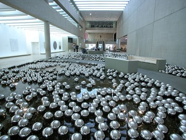 FB@Yayoi Kusama