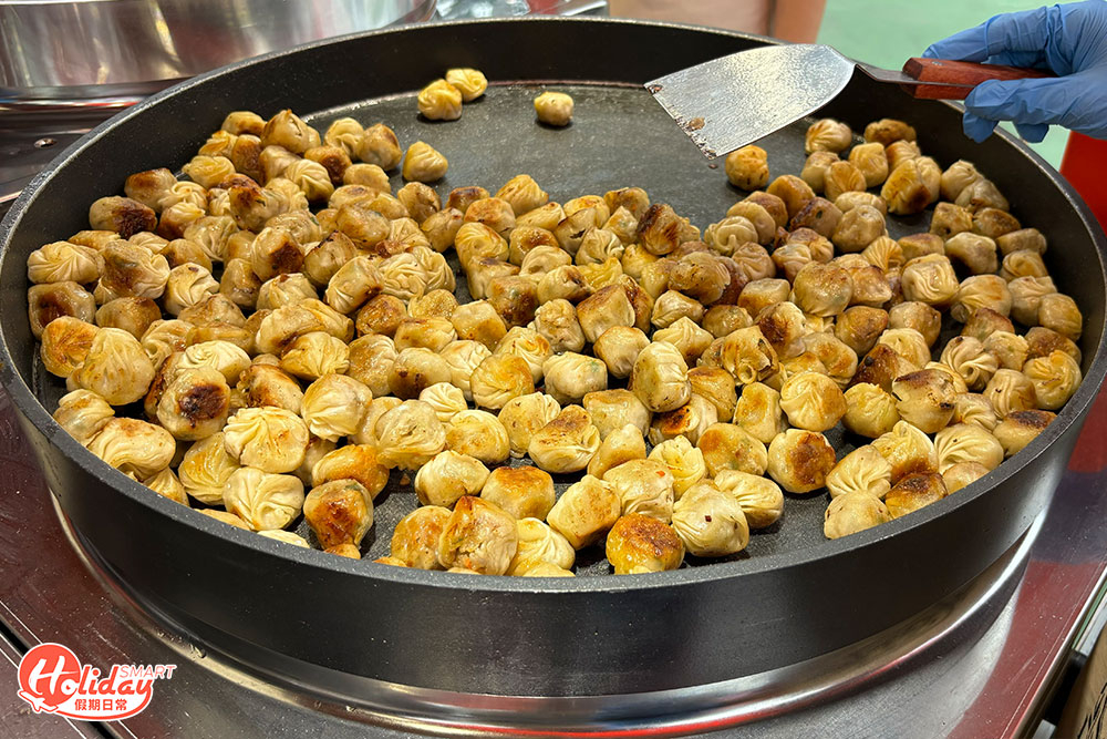 拇指生煎包爆汁超Juicy。